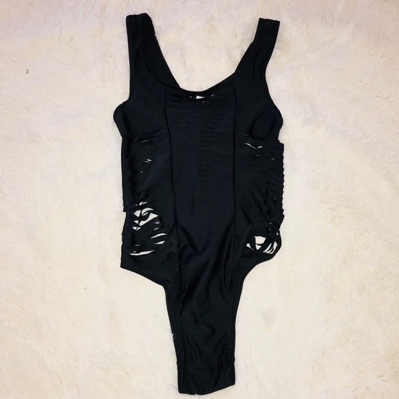 1️⃣Left❗️Slit cut out black monokini - Picture 4 of 8